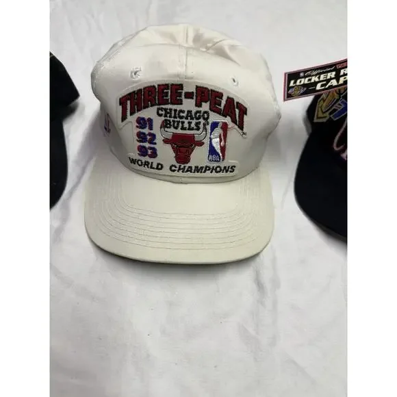 90s VTG CHICAGO BULLS Sports Specialties THREE PEAT 3 NBA Champions Hat SnapBack